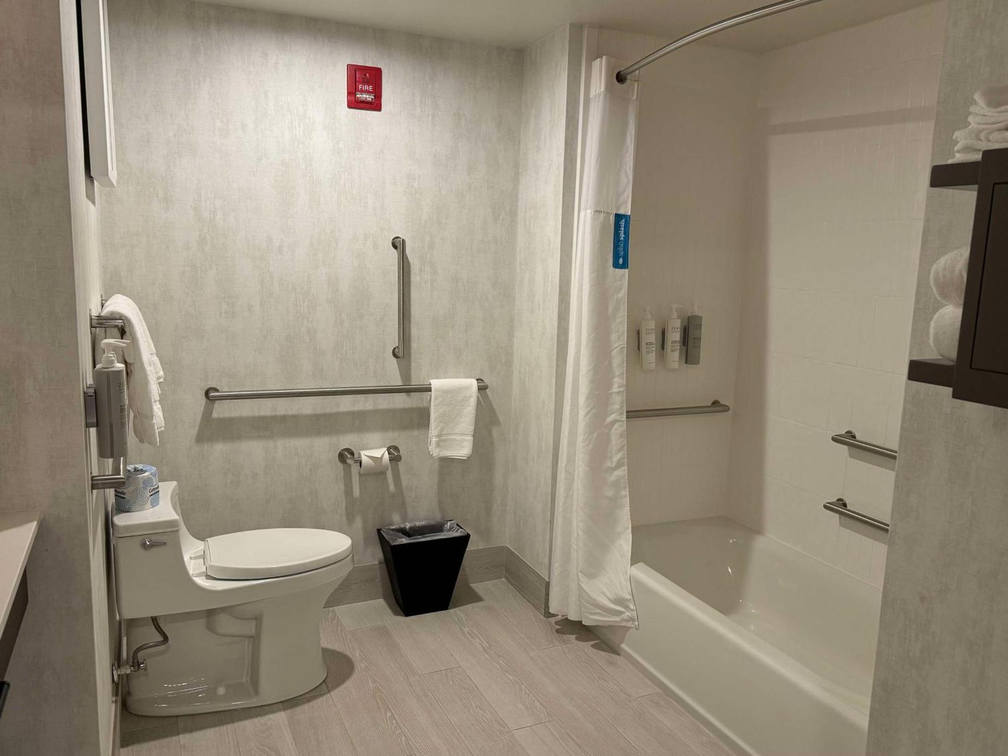 Hampton Inn & Suites Dobson Bagian luar foto